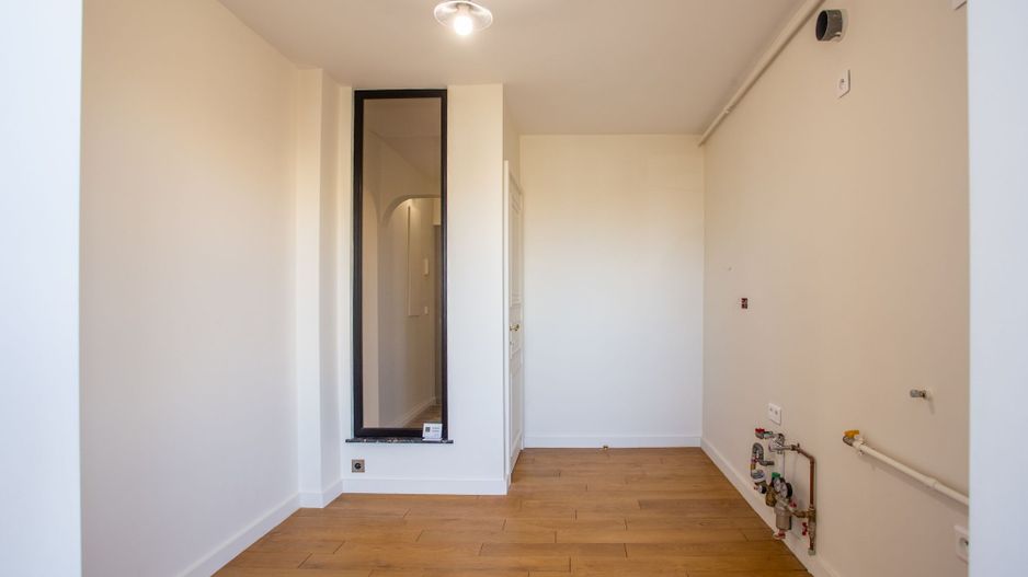 Apartament ultrafinisat în Aradul Nou - Poză 2