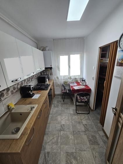 Apartament 2 camere, la cheie, etaj intermediar – Grigorescu. - Poză 4