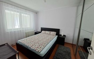2 Camere - 50MP | Credit | 5/10 | Reabilitat | M Lujerului - 1 minut - Poză 3