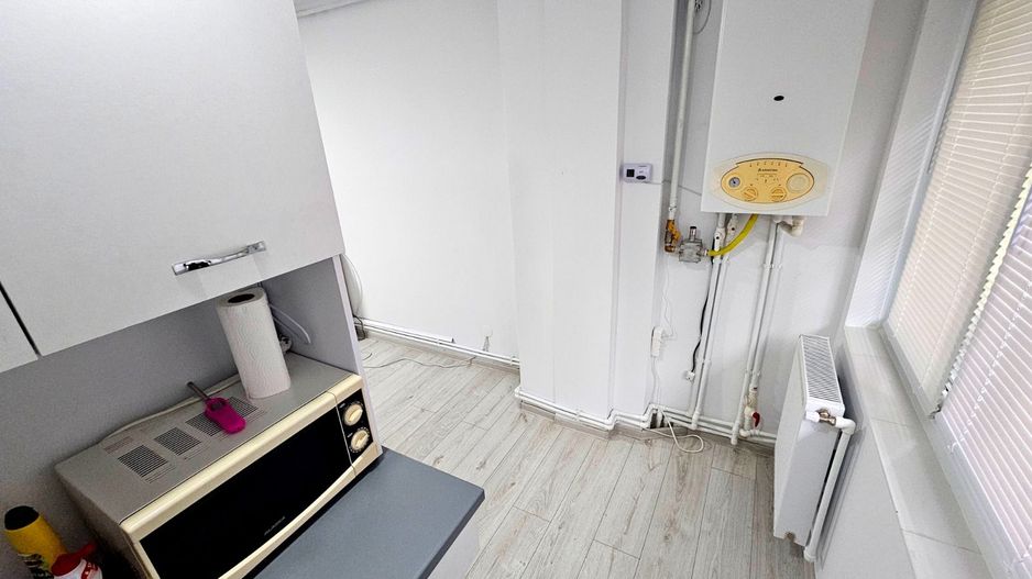 De vanzare apartament cu o camera, zona Reno - Doja, parter, 46.500 euro - Poză 2