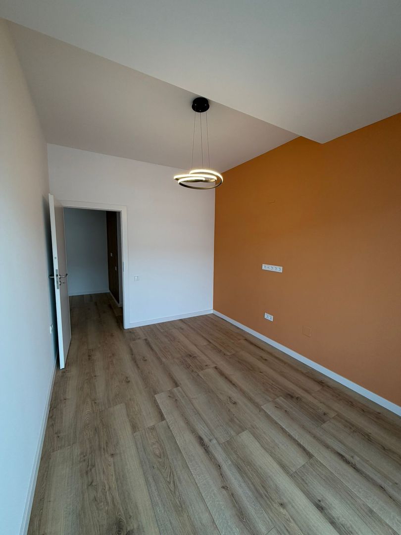 Apartament 3 camere,  parțial mobilat. Zona Eroilor Florești - Poză 9
