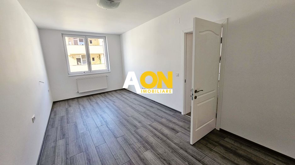 Apartament 3 camere, etaj 1, cu boxa, zona Centru-Alba Iulia - Poză 7