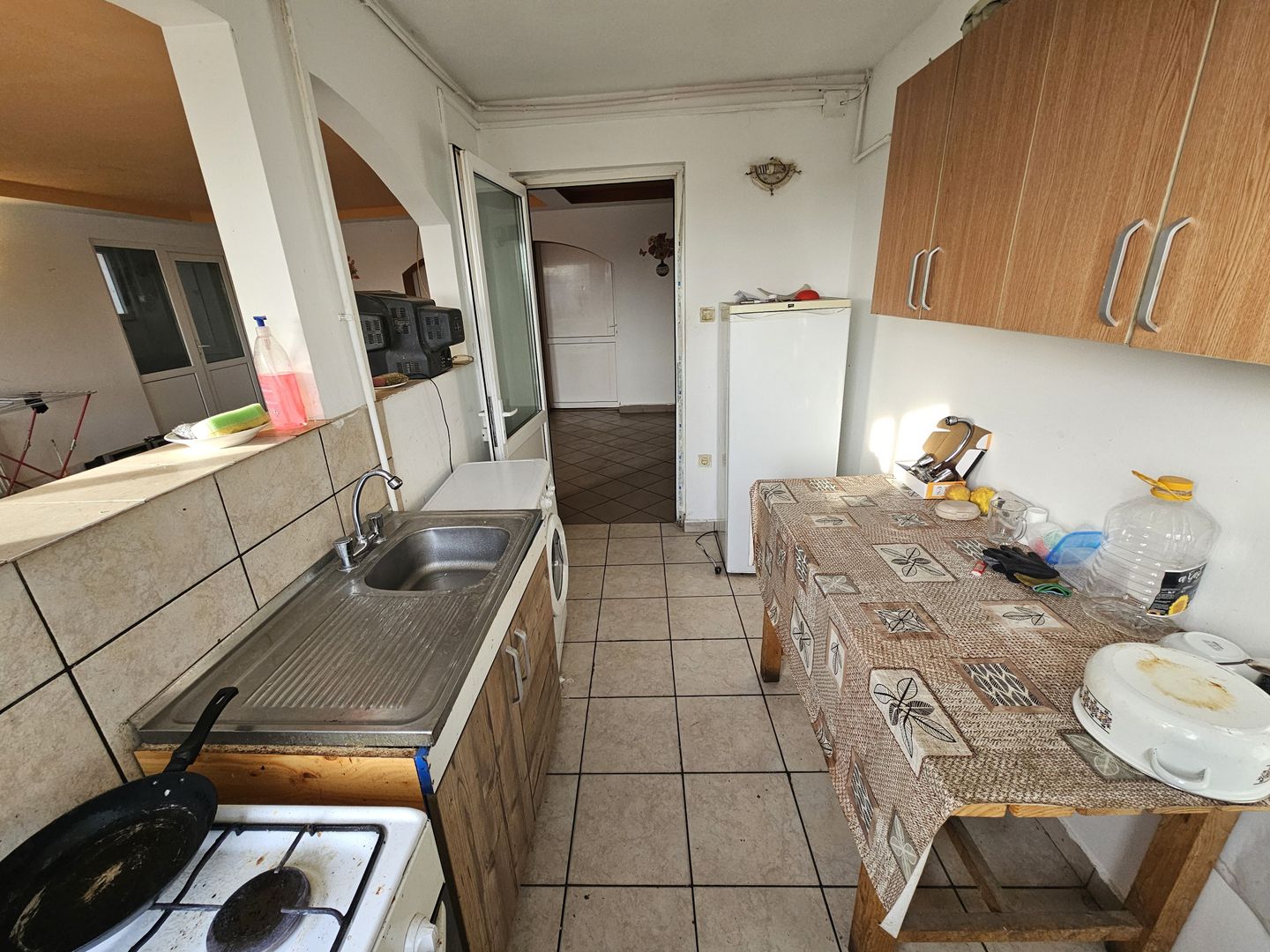 Spatiu comercial/camere cazare - 7 camere 135 mp Baicoi Prahova! - Poză 9