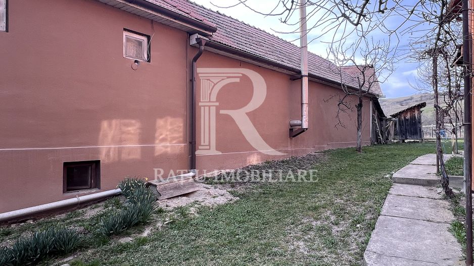 Proprietate rurală de vânzare | 1500 mp teren | Cobătești | Harghita - Poză 8