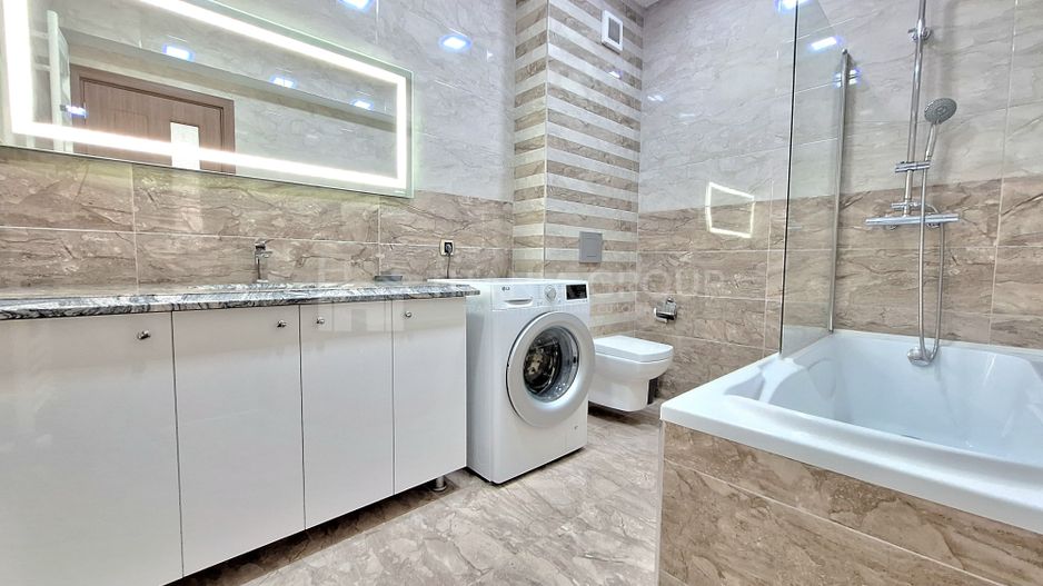 Apartament decomandat ultraspatios 72mp, 2 bai, Isaran Coresi - Poză 10