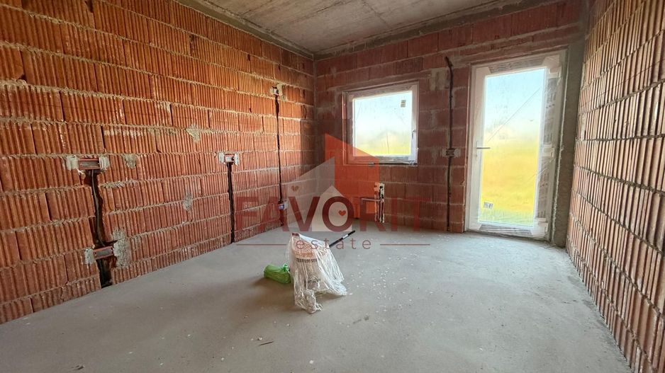 Duplex Individual | 4 camere | Toate utilitatile | Asfalt | Carport | - Poză 8