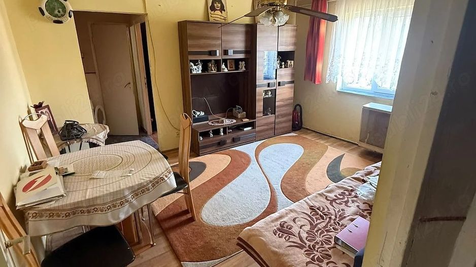 BRASADAS vinde ap 2 cam etaj 2/4 in Micro 14. - Poză 2
