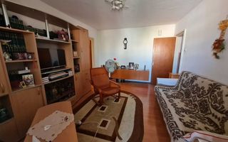 Apartament 3 camere decomandat - Poză 1