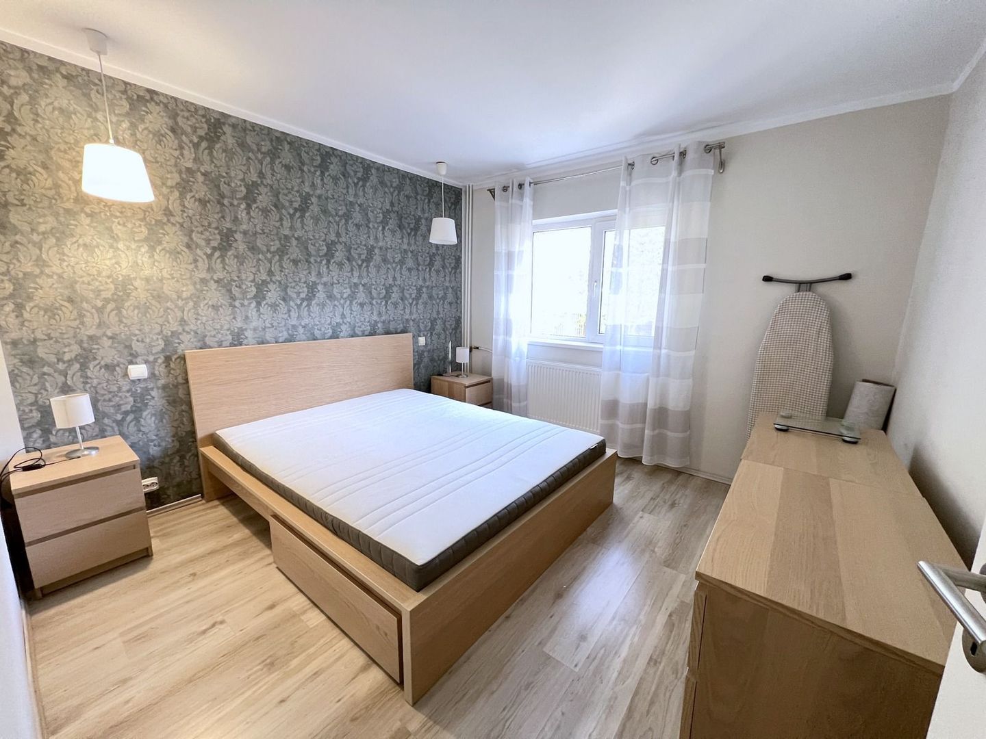 3 camere etaj 1 Baneasa - Herastrau - decomandat - Poză 2