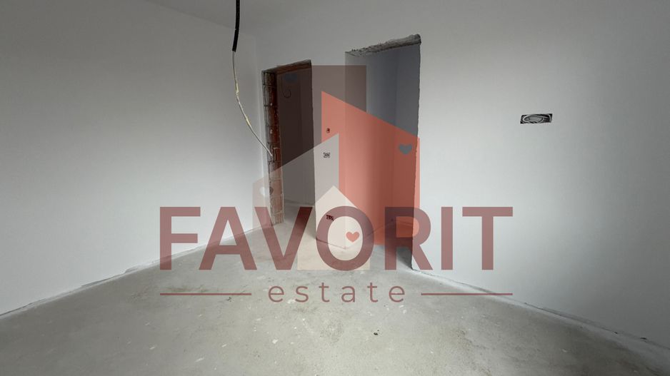 Duplex despartit | Inainte de Kaufland | Toate utilitatile | Curte amenajata - Poză 12