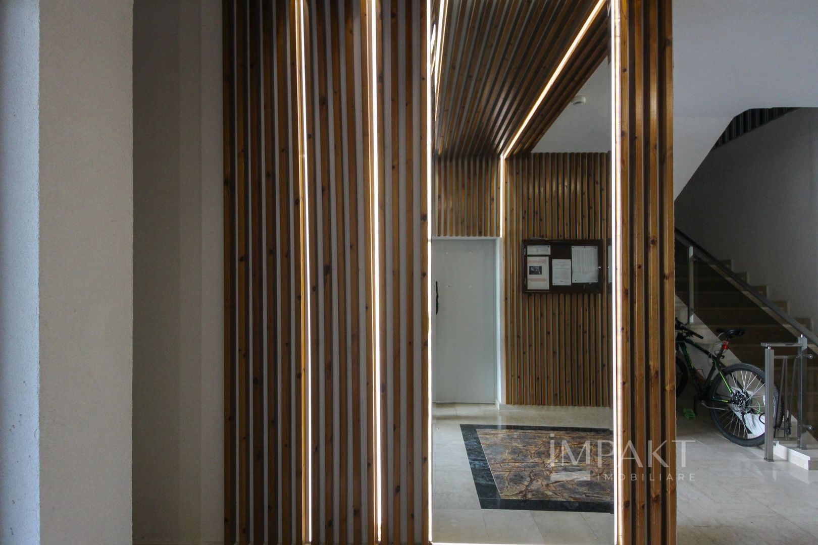 Apartament cu 2 camere decomandat zona Iulius Mall - Poză 8