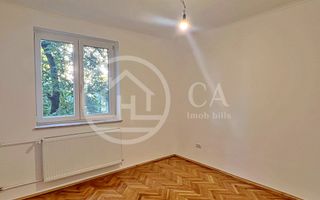 Apartament cu 3 camere de vânzare in cartierul Rogerius, Oradea - Poză 6