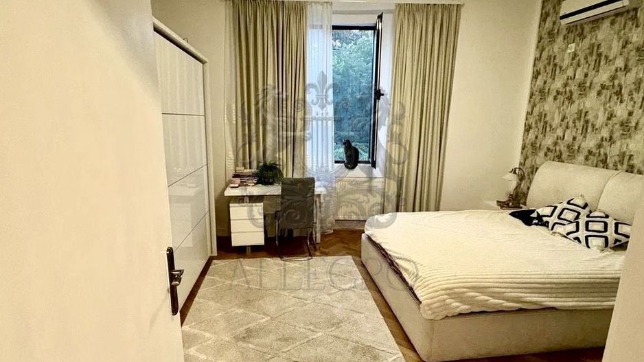 Apartament in vila interbelica |  Coposu  | 4 camere | Superb - Poză 9