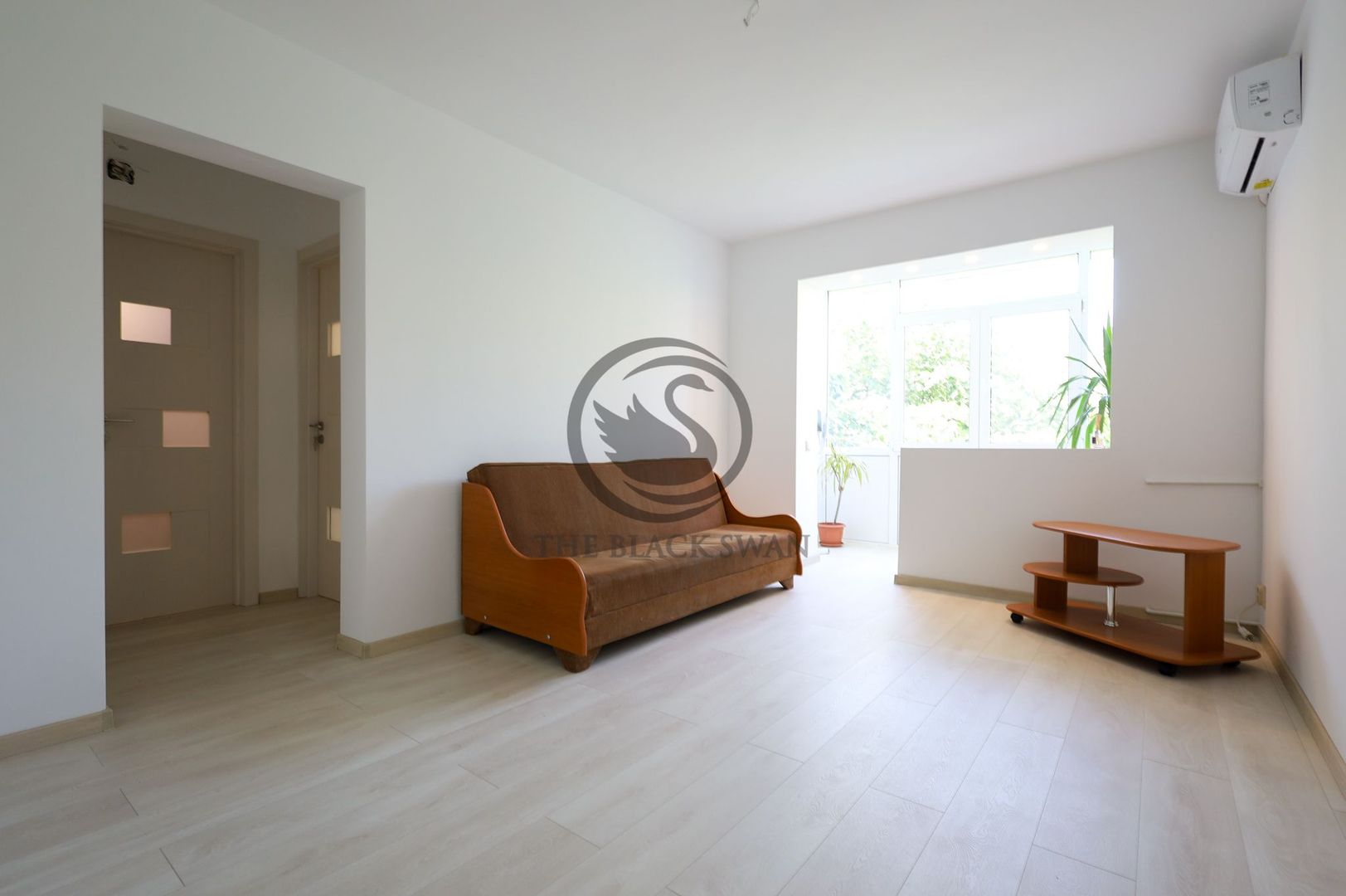 Apartament 3 camere de vanzare | Renovat, Vest, Ploiesti | Comision 0% - Poză 2