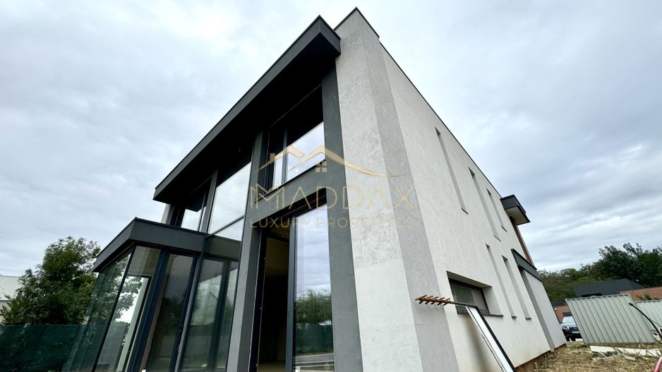 Vila Exclusivista *296mpc* / 753 mp teren + piscina si fire-pit / Balotesti - Poză 9