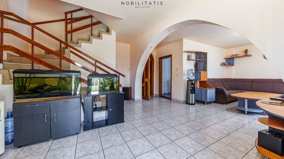 Vânzare casă individuală cu potențial extraordinar în Dumbrăvița - Poză 26