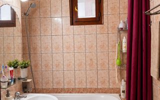 De vanzare apartament cu 4 camere, Dunarea Mall, 95.000 euro - Poză 2