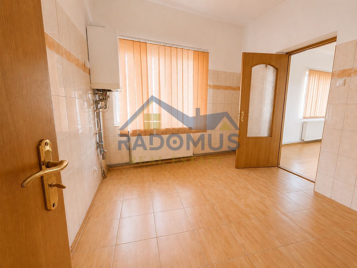 Spațiu comercial de închiriat | Ploiesti | Str. Mircea cel Bătrân - Poză 1