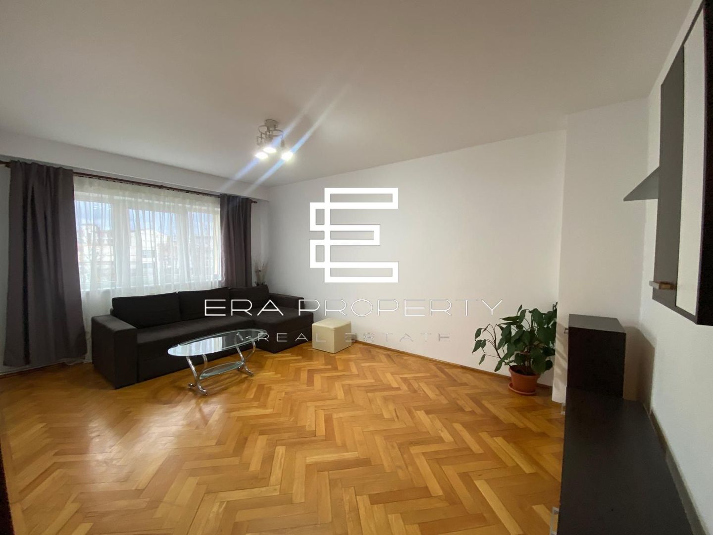 Apartament 3 camere de închiriat – etaj 2 – zona Terezian, Sibiu - Poză 1