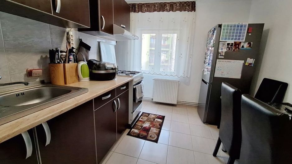 Girocului - Spitalul Judetean | 2 Camere | Etaj intermediar - Poză 2