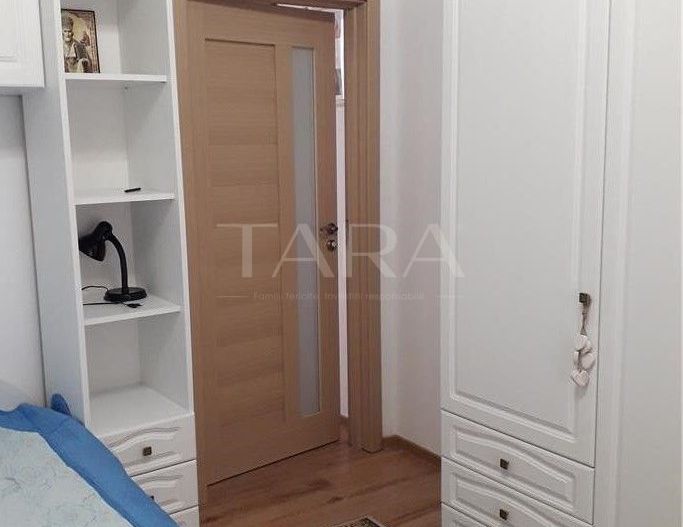 Apartament 3 camere, central, 78mp, mobilat, cu parcare subterana. - Poză 4