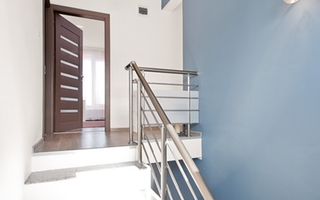 Casă modernă P+1 cu panouri fotovoltaice, complet mobilată și utilată – zona Met - Poză 12