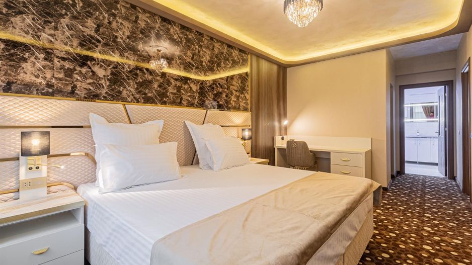 Apartament 2 camere | 2 bai | LUX | Parcare | Tractorul - Poză 2