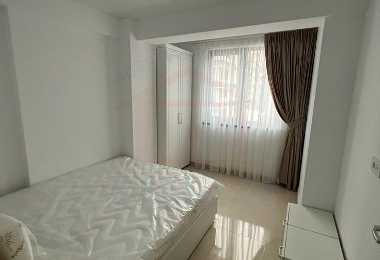 Inchiriem studio in Micro 17 , etaj 2 bloc ROKA, parcare privata, - Poză 19