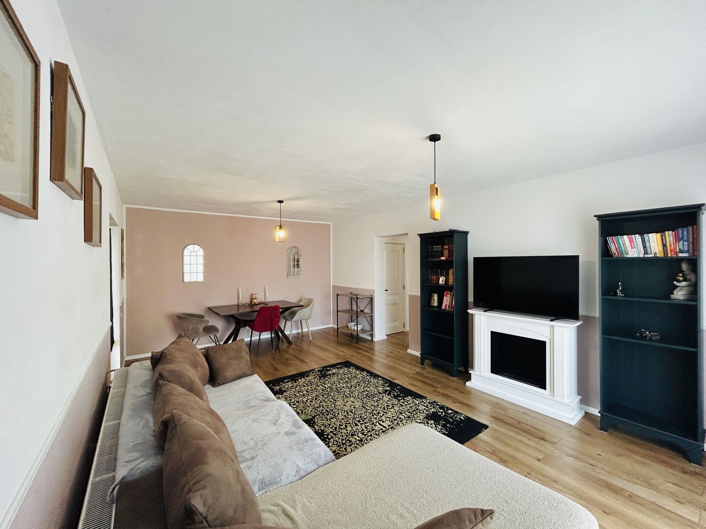Casa moderna, tip duplex, 4 camere, 2 bai - Bavaria Park - Poză 4