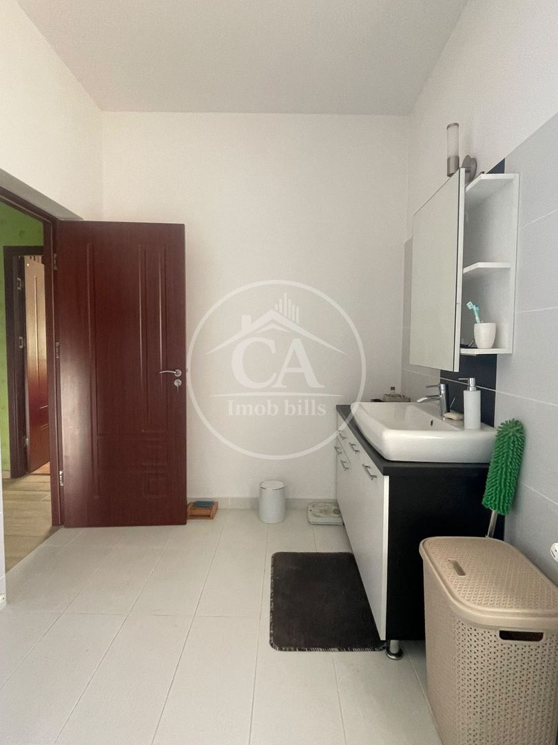 Casa de vanzare cu 4 camere in Oșorhei, Bihor - Poză 21