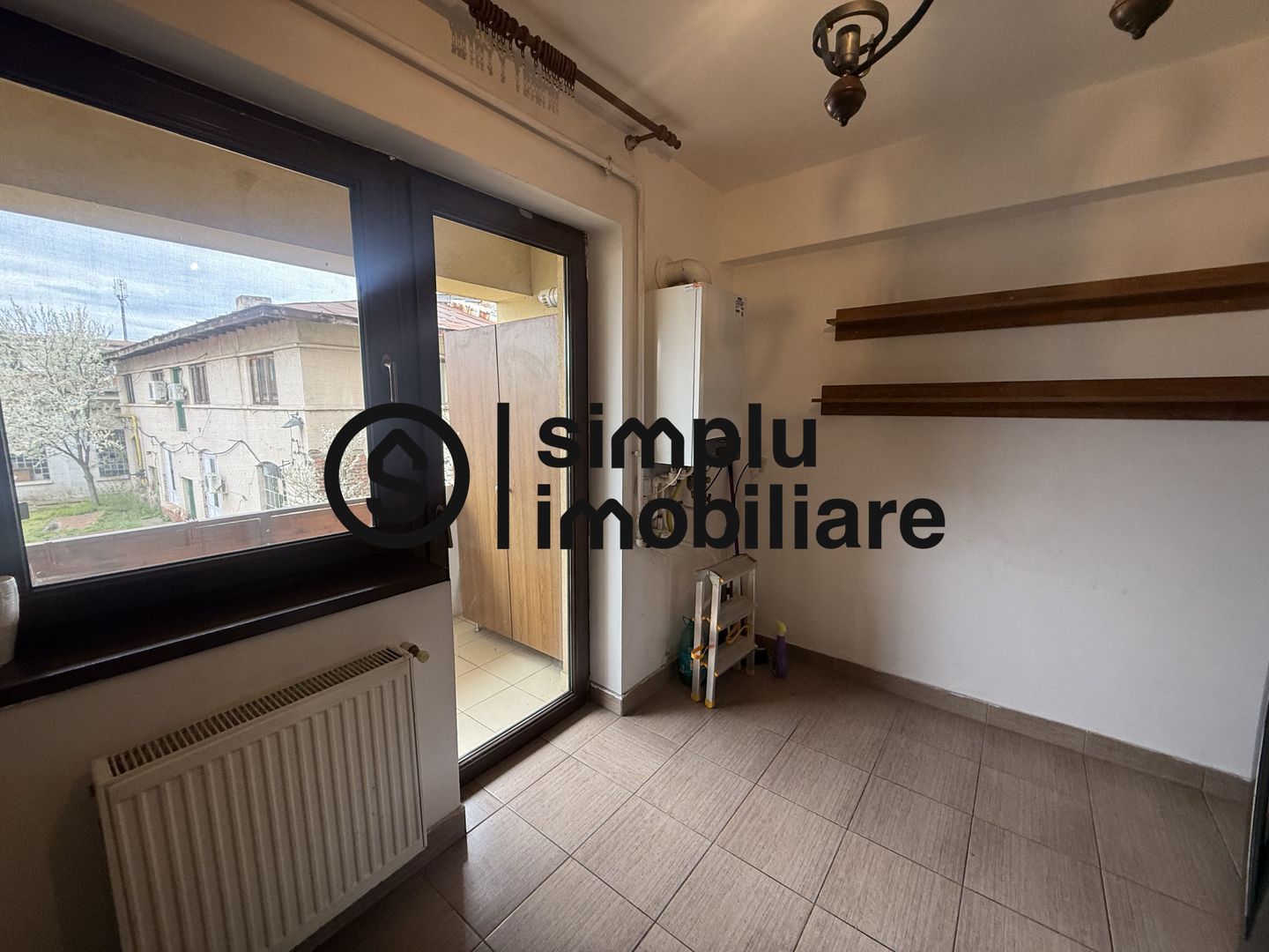 Apartament 3 Camere Decomandat Central et 1/4 - Poză 15
