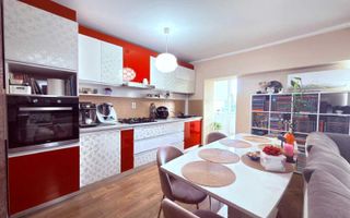 Apartament 3 camere de vânzare, etaj 1/8, Nicolina, bloc 1989, Iași - Poză 2