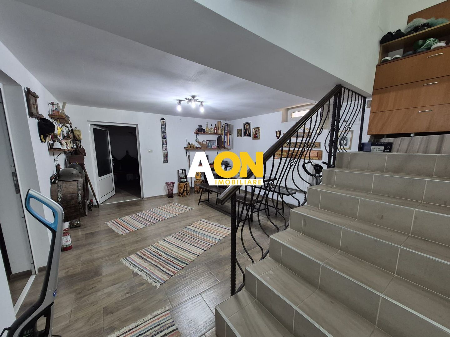 Duplex, D+P+M+1, 200 mp utili, Teren 1100 mp, Zona Micesti - Poză 4