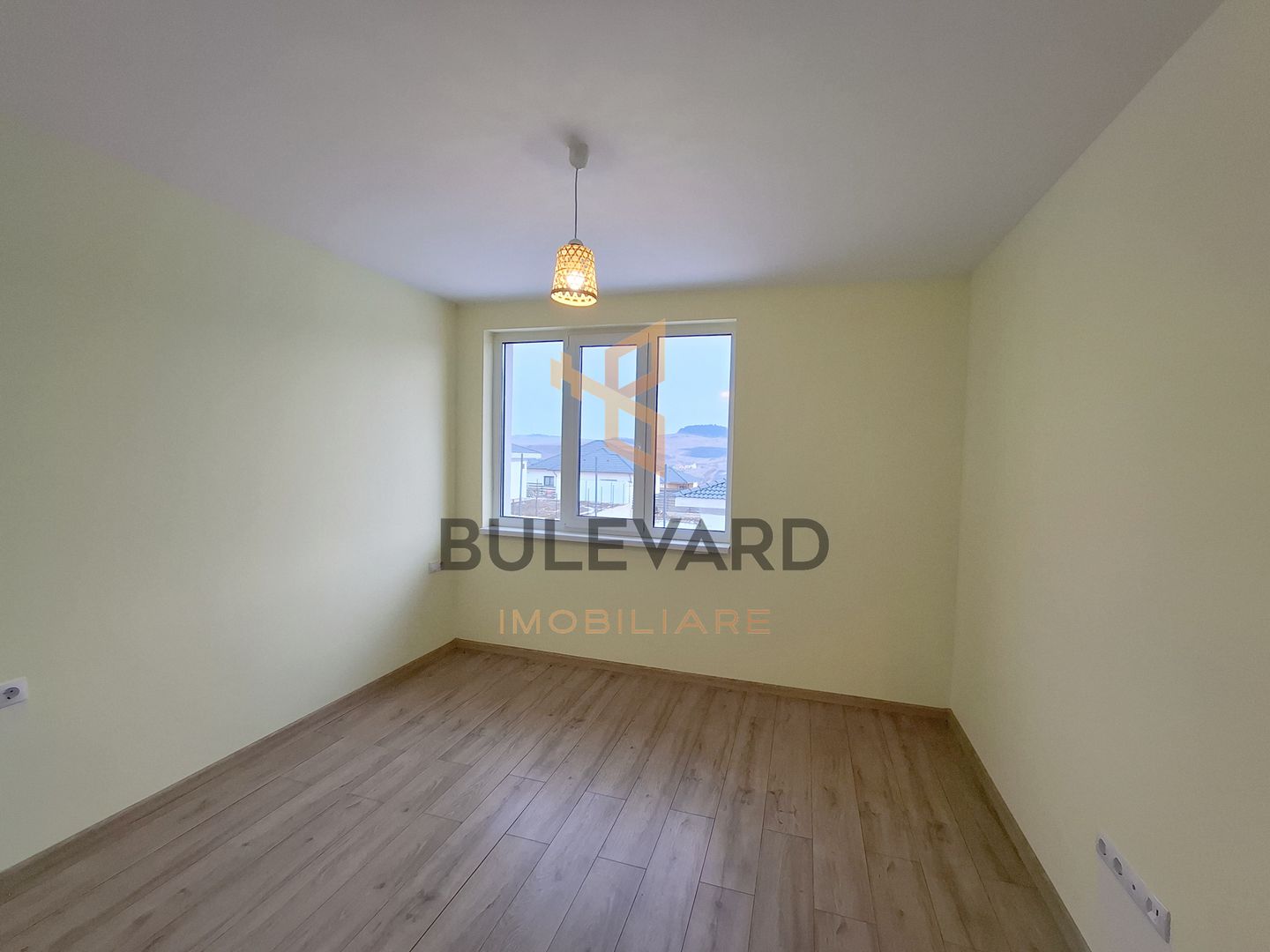 De inchiriat casa individuala in Corusu! - Poză 9