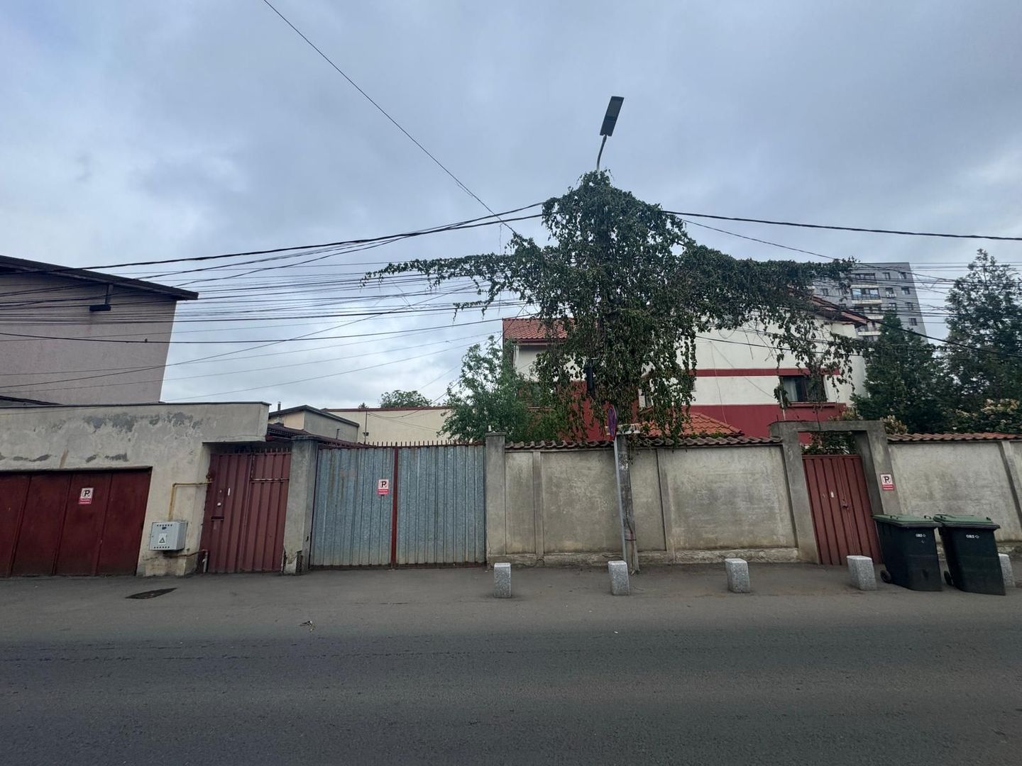 Casa de închiriat 7 camere Sector 4, ideal pentru clinica, gradinita - Poză 2