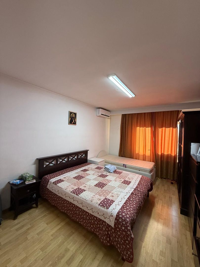 Apartament in vila Tunari, Lidl - Poză 13