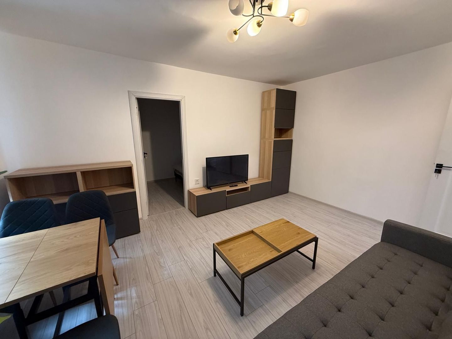 Dacia | 2 Camere | Centrala Proprie - Poză 3