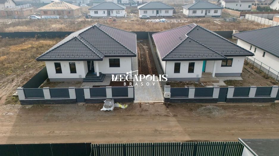 Vanzare Casa pe Parter  4 Camere  Brașov în Cartierul izvor - Poză 1