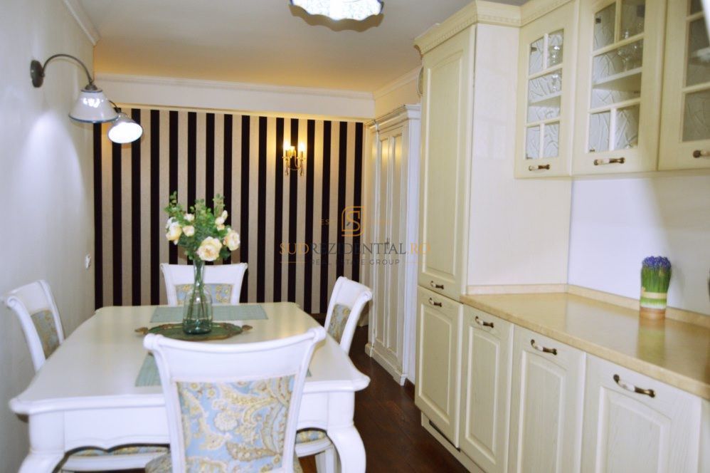 3 Camere,  Natiunile Unite - Palatul Parlamentului, Mobilat lux - Poză 9