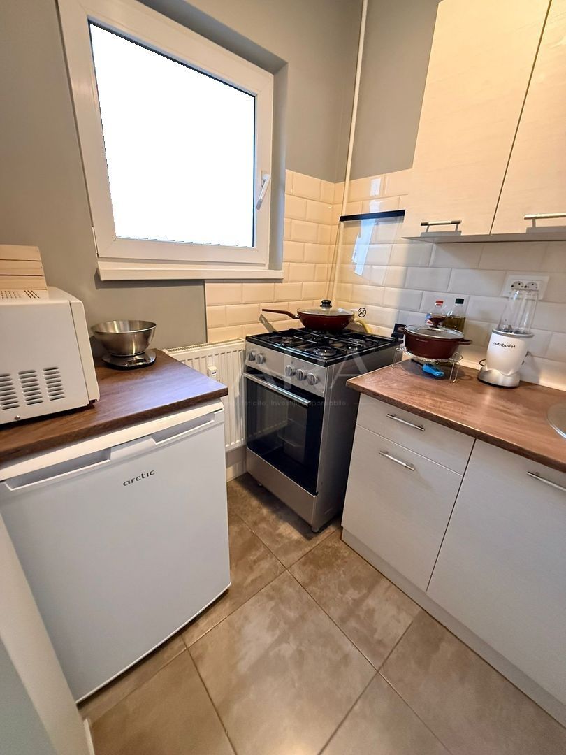 Apartament 1 cameră,  zonă Centrală, Piata Mihai Viteazul - Poză 2