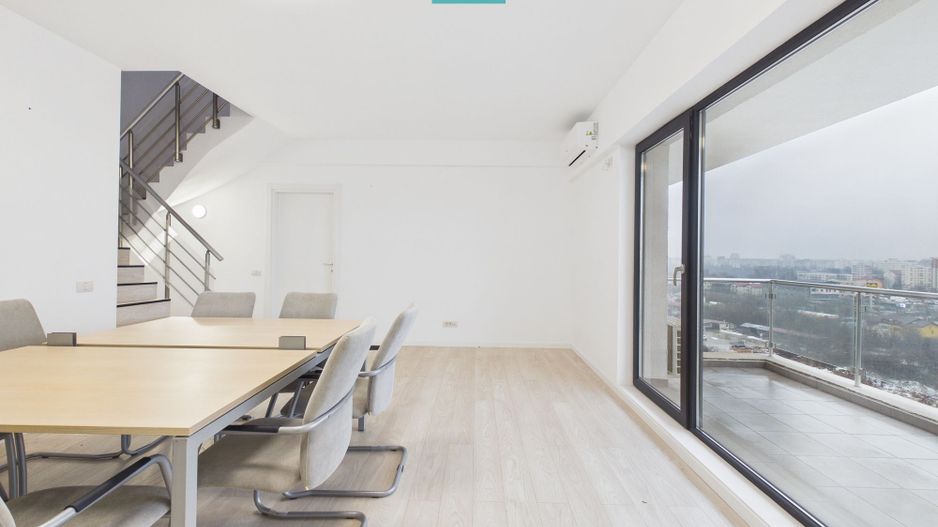 Penthouse 5 camere etaj 10 Fundeni vedere superba - Poză 1