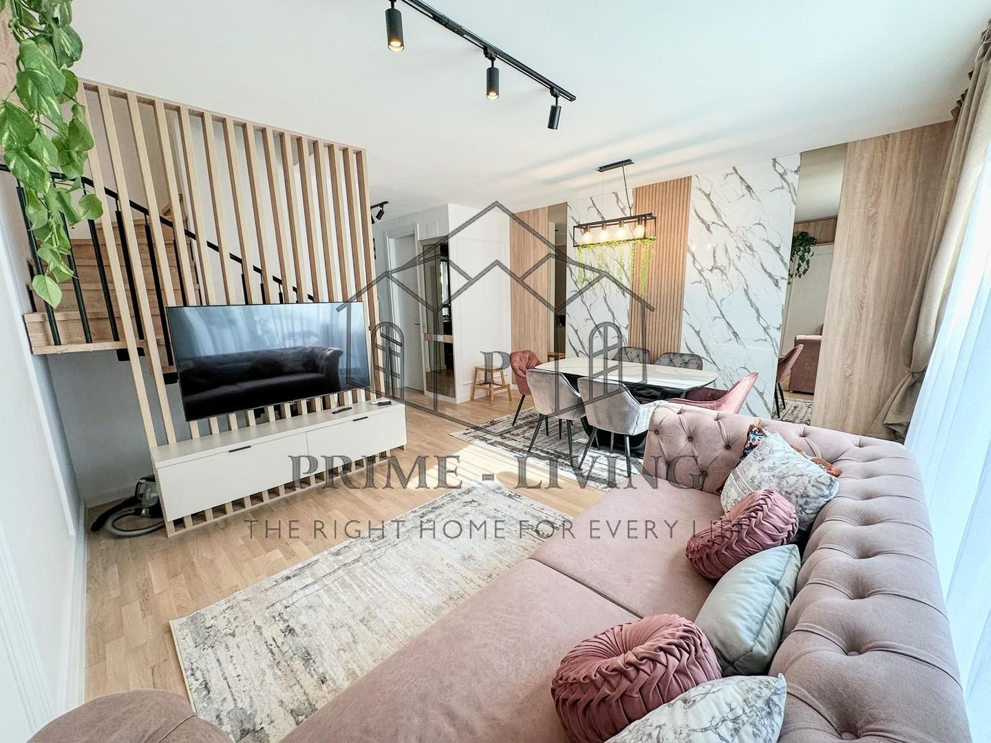 VILA INCHIRIATA LA VANZARE, IN COMPLEX REZIDENTIAL ZEN VILLE - Poză 2