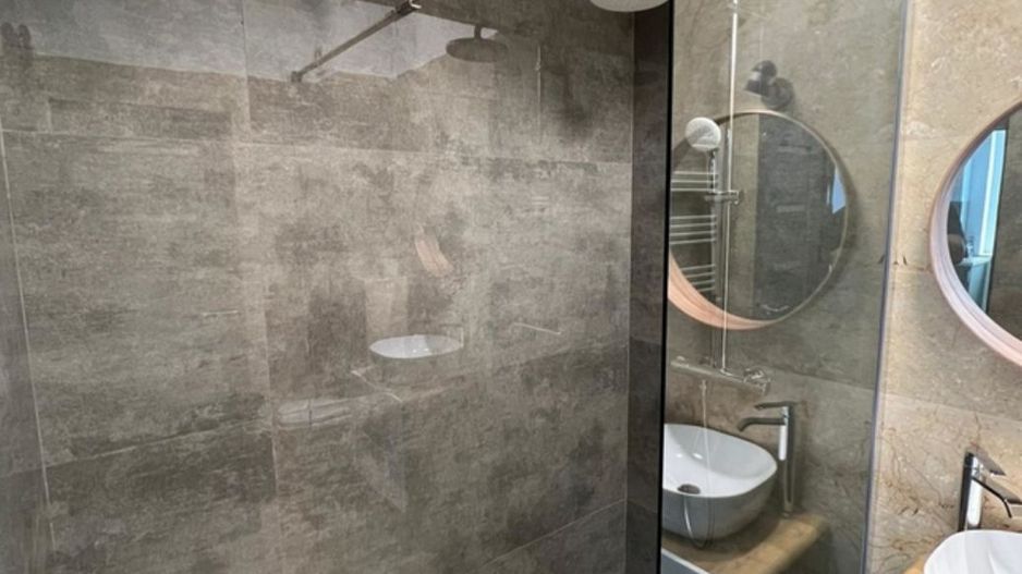 AP. 2 CAMERE STRAULESTI, CURTE 55 MP, INCALZIRE PARDOSEALA, PARCARE - Poză 7