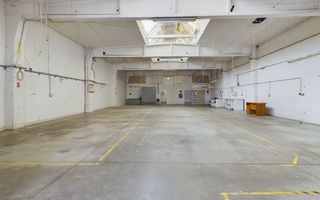 Hală suprafața de 424mp în Arad - Poză 6