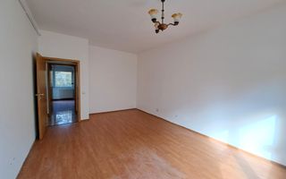 Com 0% Casă individuală cu 7 camere si garaj | Lidl Braytim - Poză 7