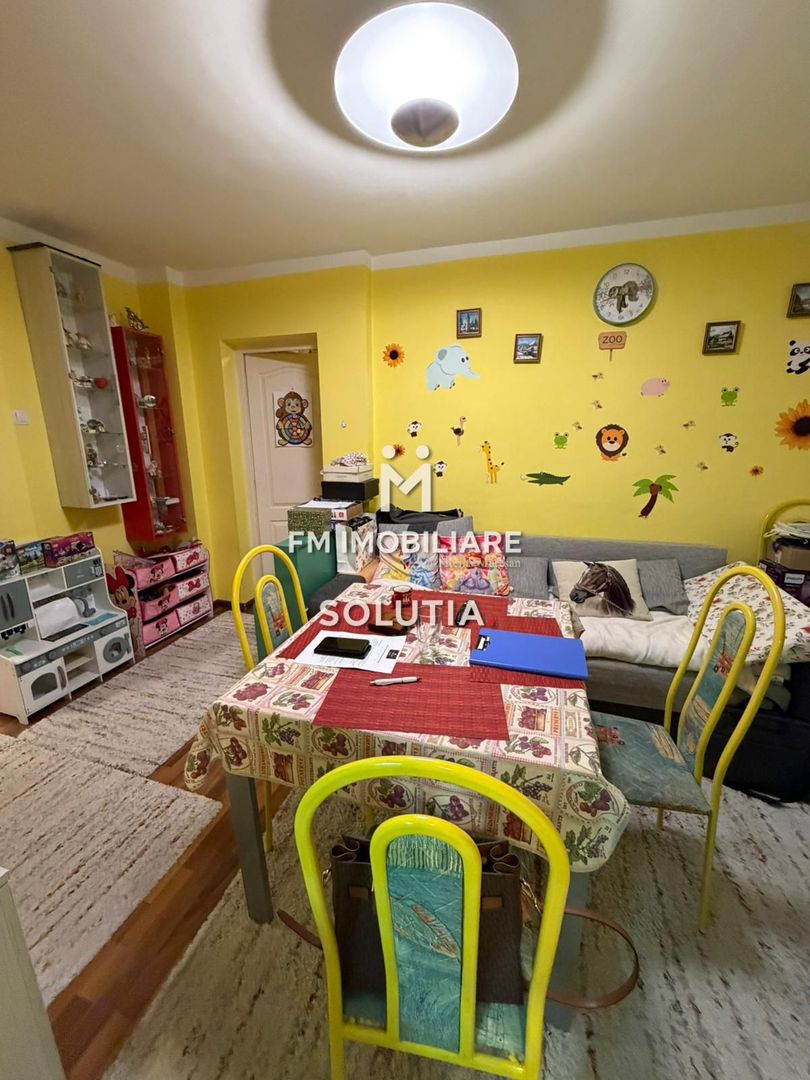 Apartament  3 camere decomandat, etajul2 -zona Serelor/Casa de Pensii - Poză 3