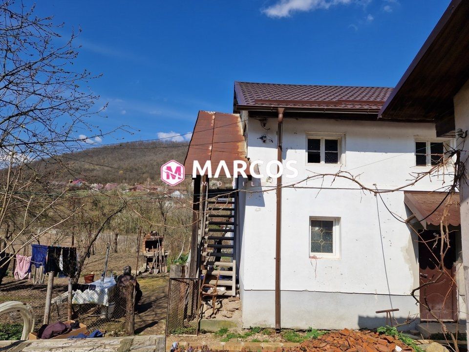 Apartament 2 camere la casa, curte comuna, Lendt, ID 986 - Poză 1