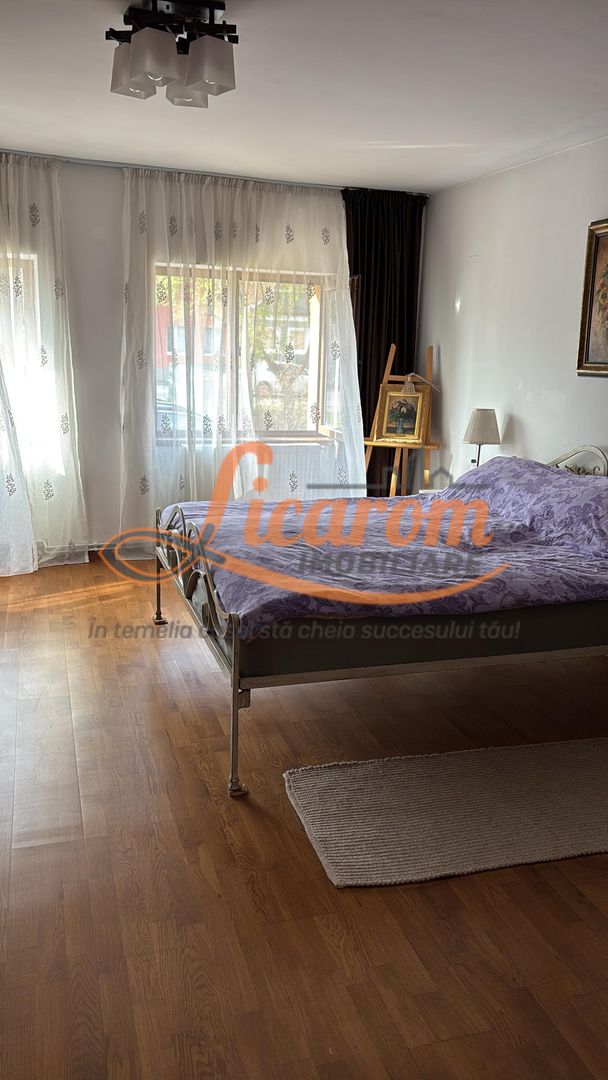 Proprietate saseasca cu 2 corpuri de casa, Comuna Vulcan,Brasov. - Poză 4