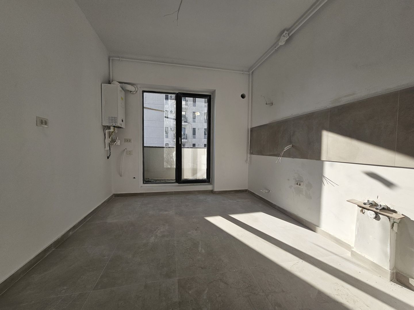 Apartament 3 camere Mutare rapida 7min Metrou Nicolae Teclu - Poză 3