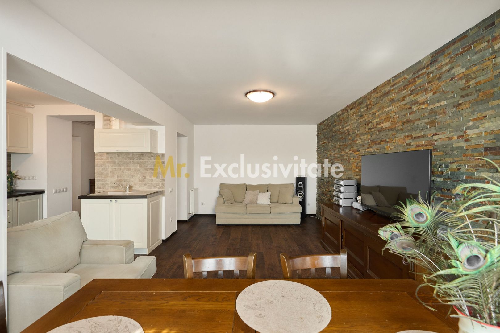 Apartament 3 camere Pitești, zonă Ultracentrala- etaj intermediar - Poză 5